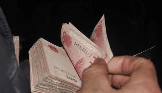 图片[1]-普通人靠副业如何赚到1万元钱（副业如何月入一万）-阿志说钱
