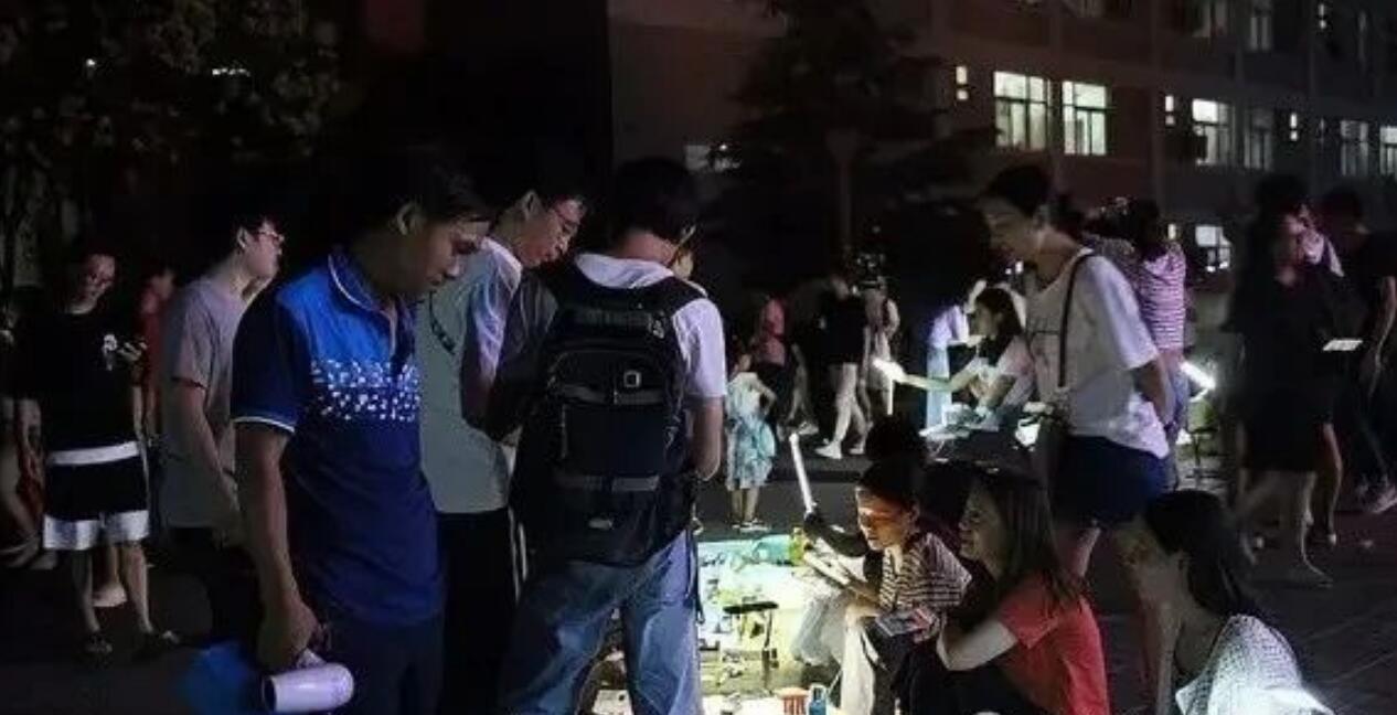 图片[1]-下班后“搞副业”成热潮，很多人仅兼职月入过万-阿志说钱